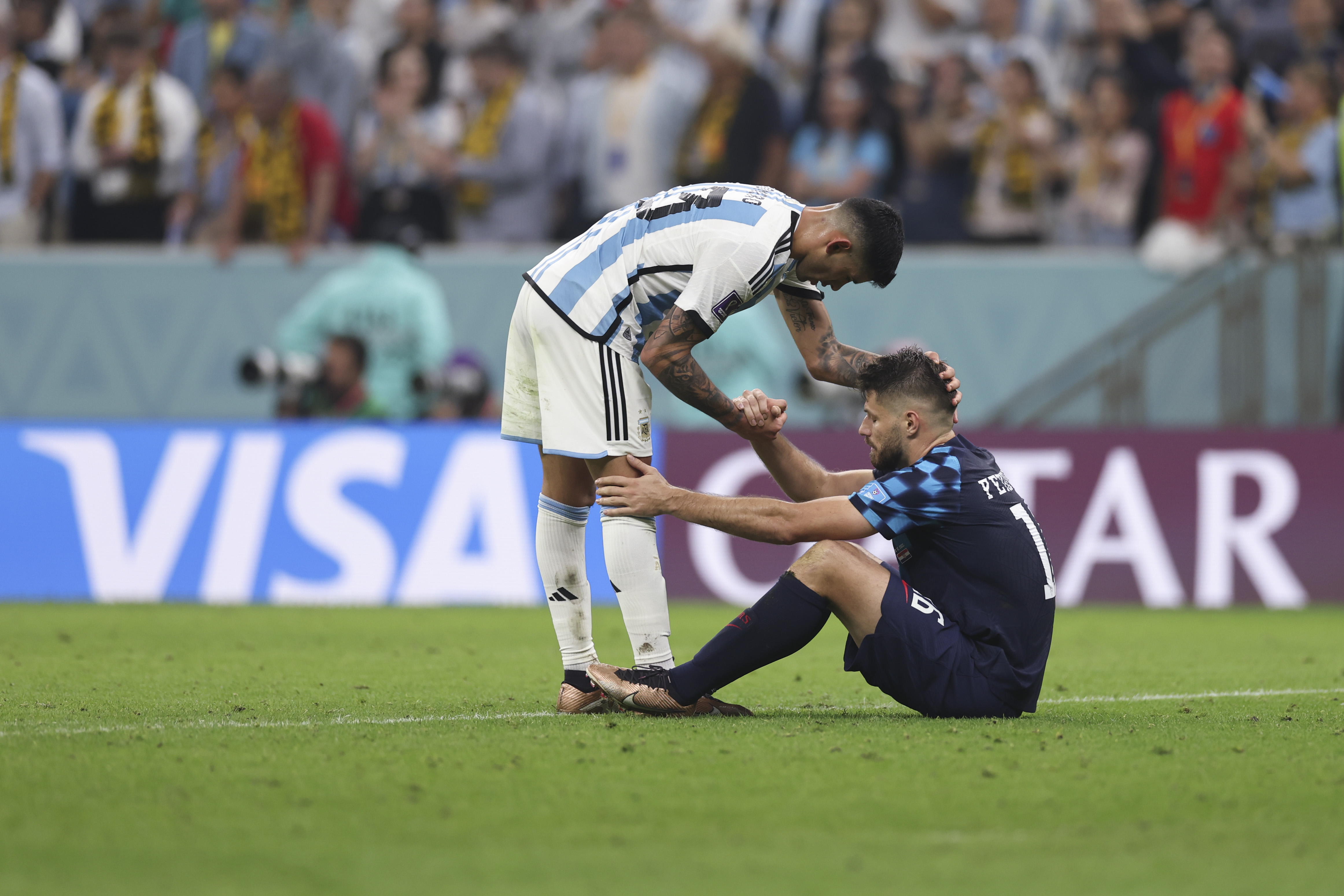 波黑压哨绝杀克罗地亚,成功晋级欧洲杯四强 波黑压哨绝杀克罗地亚,成功晋级欧洲杯四强