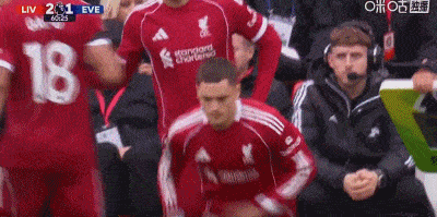 利物浦轻取西布朗，英超领跑依然稳固